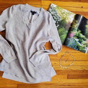Grey Tommy Hilfiger sweater